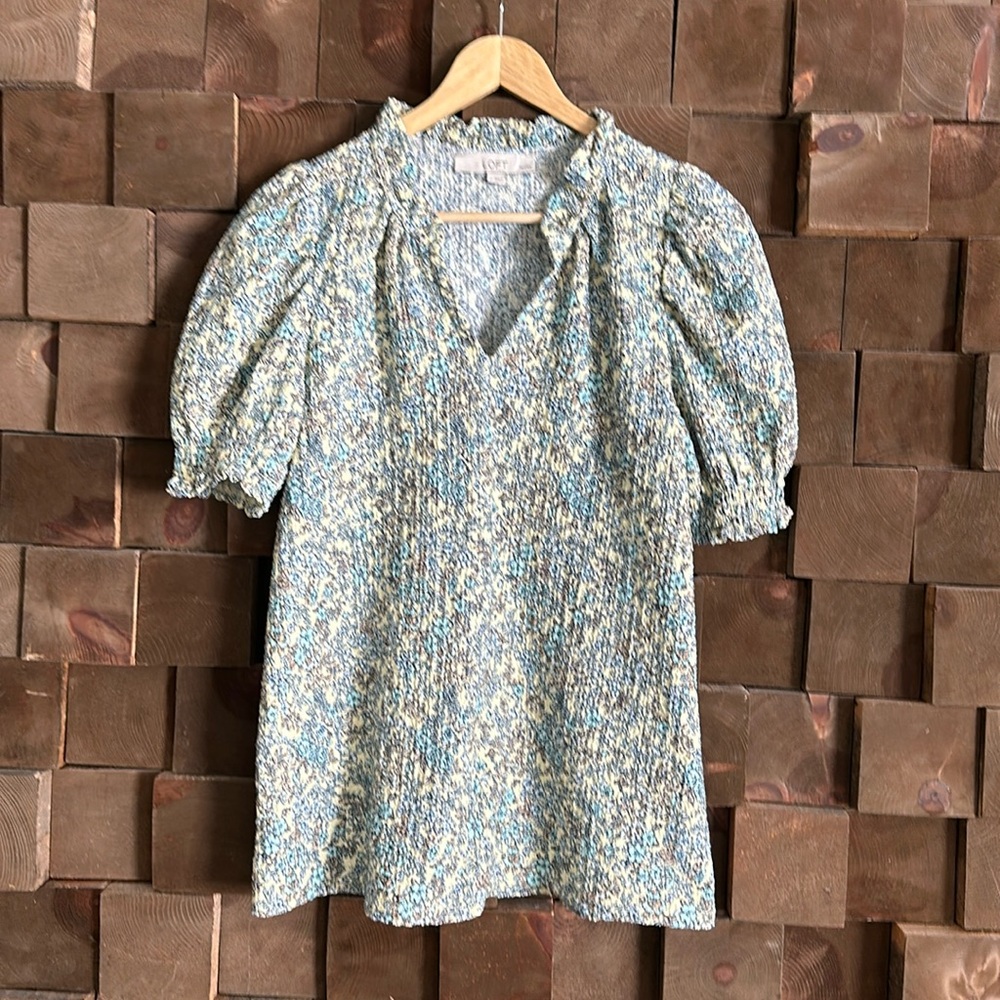 Loft puff sleeve blouse
